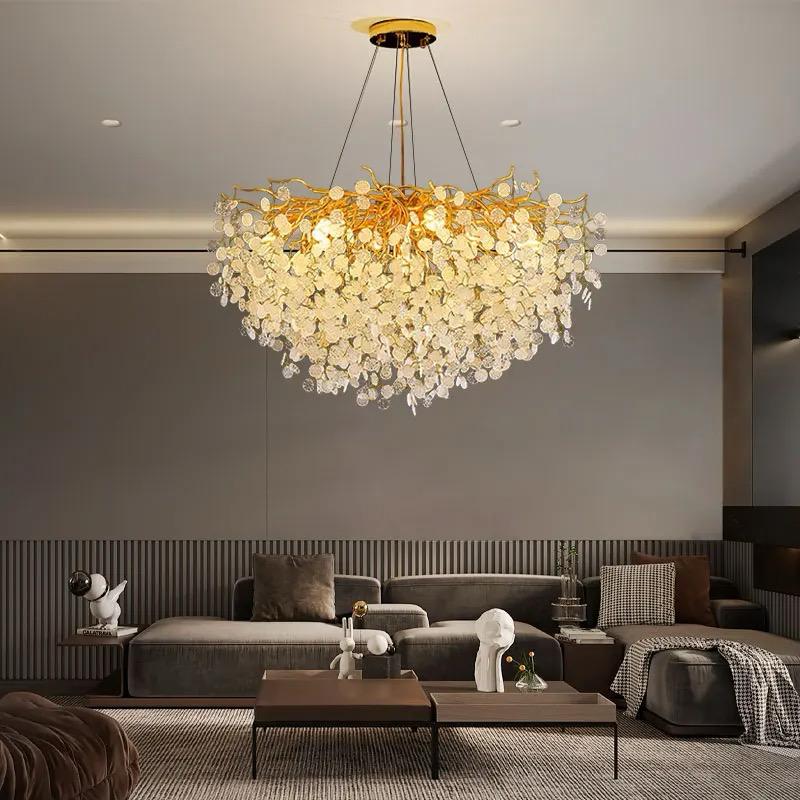 ✨ Lustre moderne ou classique : lequel choisir pour votre salon ?